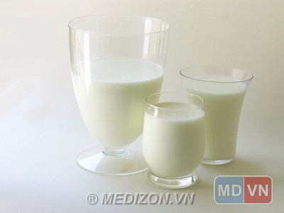 Nguyên nhân rối loạn tiêu hóa khi ăn sữa?