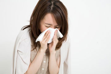 Cách phòng bệnh viêm mũi xoang lúc giao mùa 