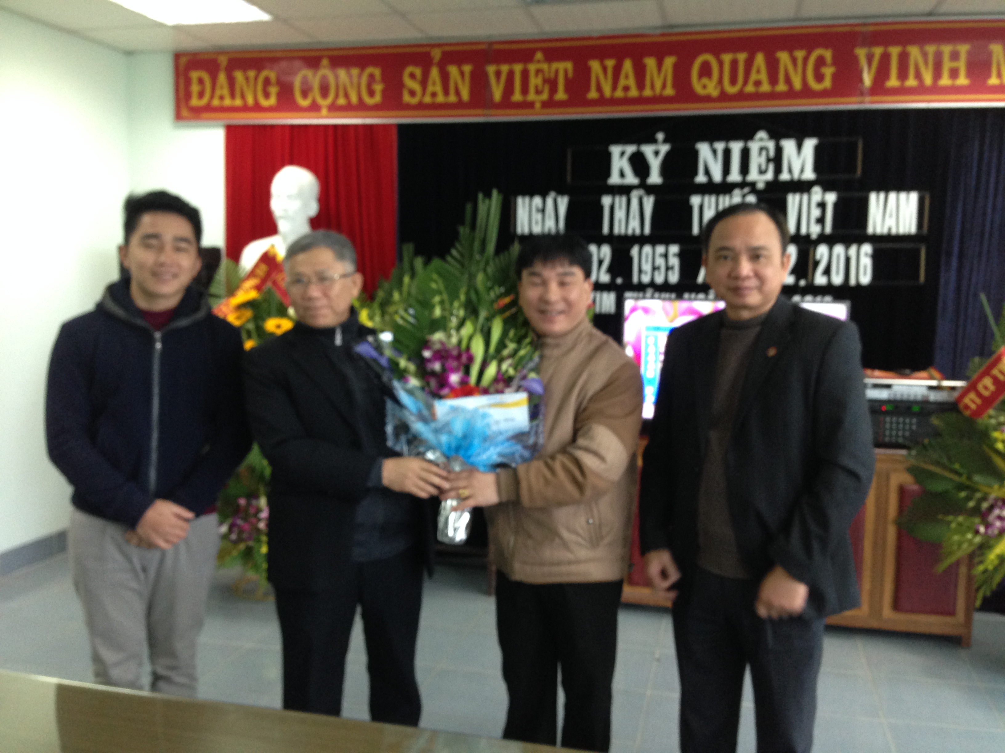 Kỷ niệm ngày truyền thống Ngành Y tế Việt Nam năm 2016