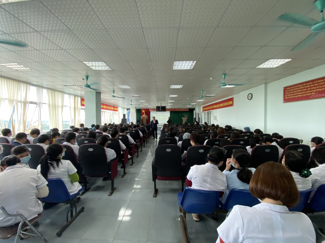 Kim Thành tổ chức Hội nghị nghiên cứu, học tập, quán triệt nghị quyết Hội nghị lần thứ sáu Ban chấp hành Trung ương Đảng khoá XIII
