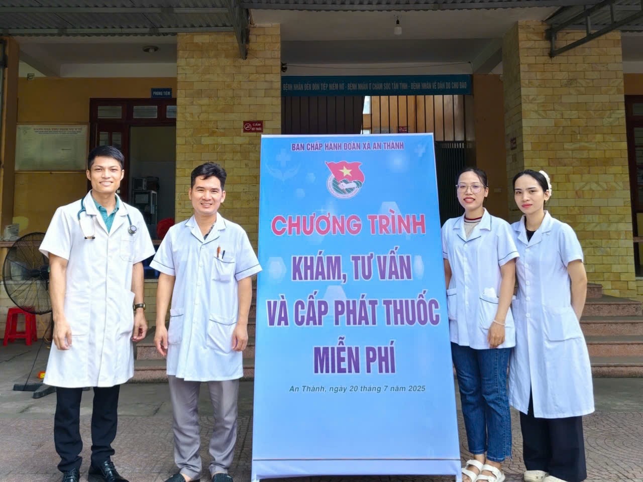 TTYT Kim Thành phối hợp tổ chức Chương trình khám, tư vấn và cấp phát thuốc miễn phí nhân ngày 27/7/2025